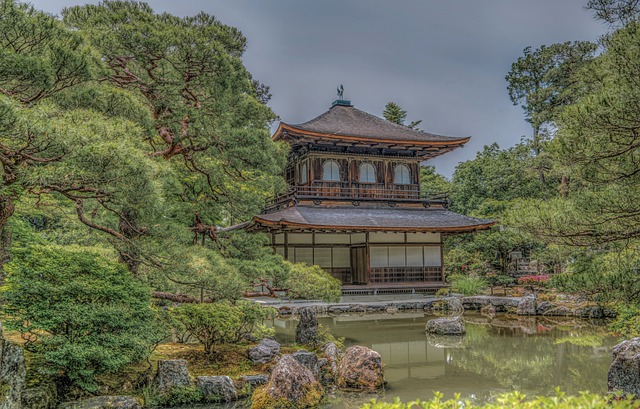 Imagen del famoso templo ginkaku en Kioto Japon